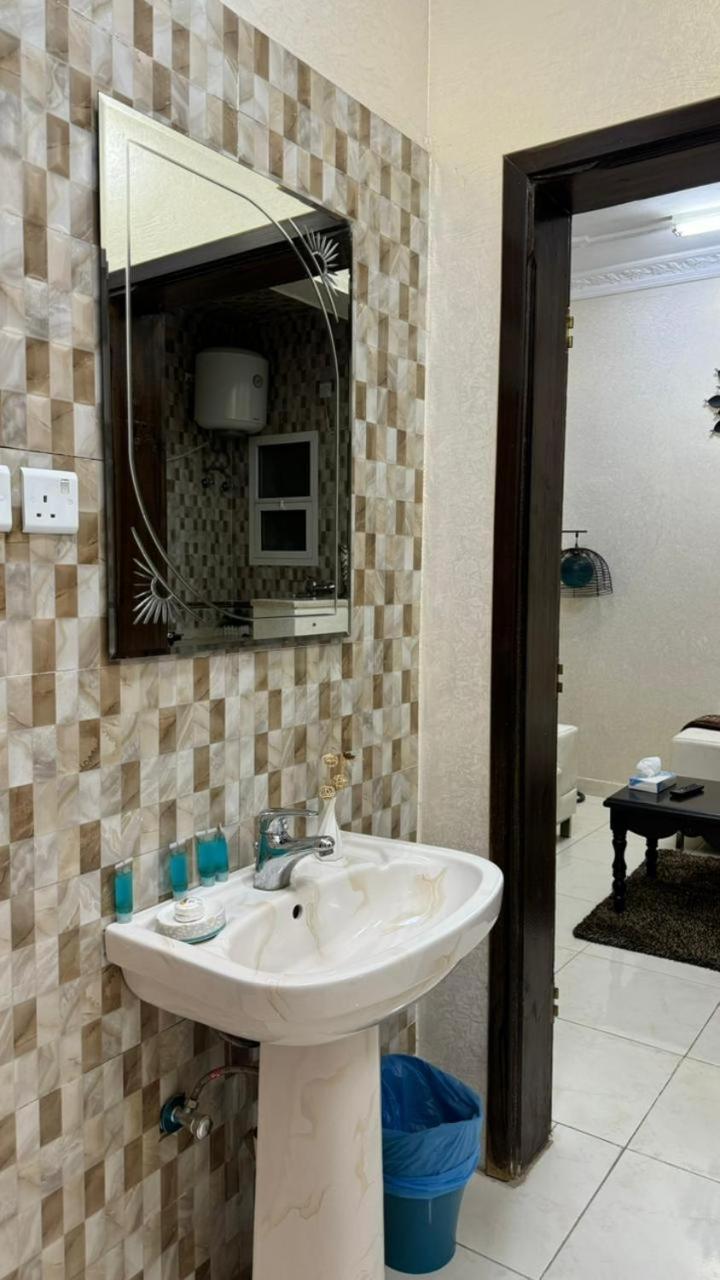Lavina Hotel Apartments Sakakah Exterior photo